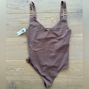 BNWT ARITZIA bodysuit